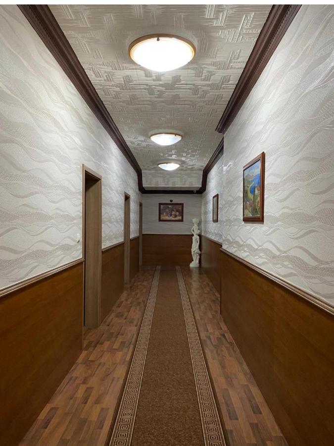 Hotel New Milenium Lukavac Экстерьер фото